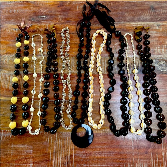 Vintage Hawaiian Kukui Nut And Cowrie Shell Necklace LOT - Picture 1 of 5